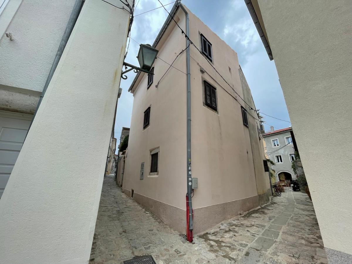 Casa Di Nives Lejlighed Krk Town Eksteriør billede
