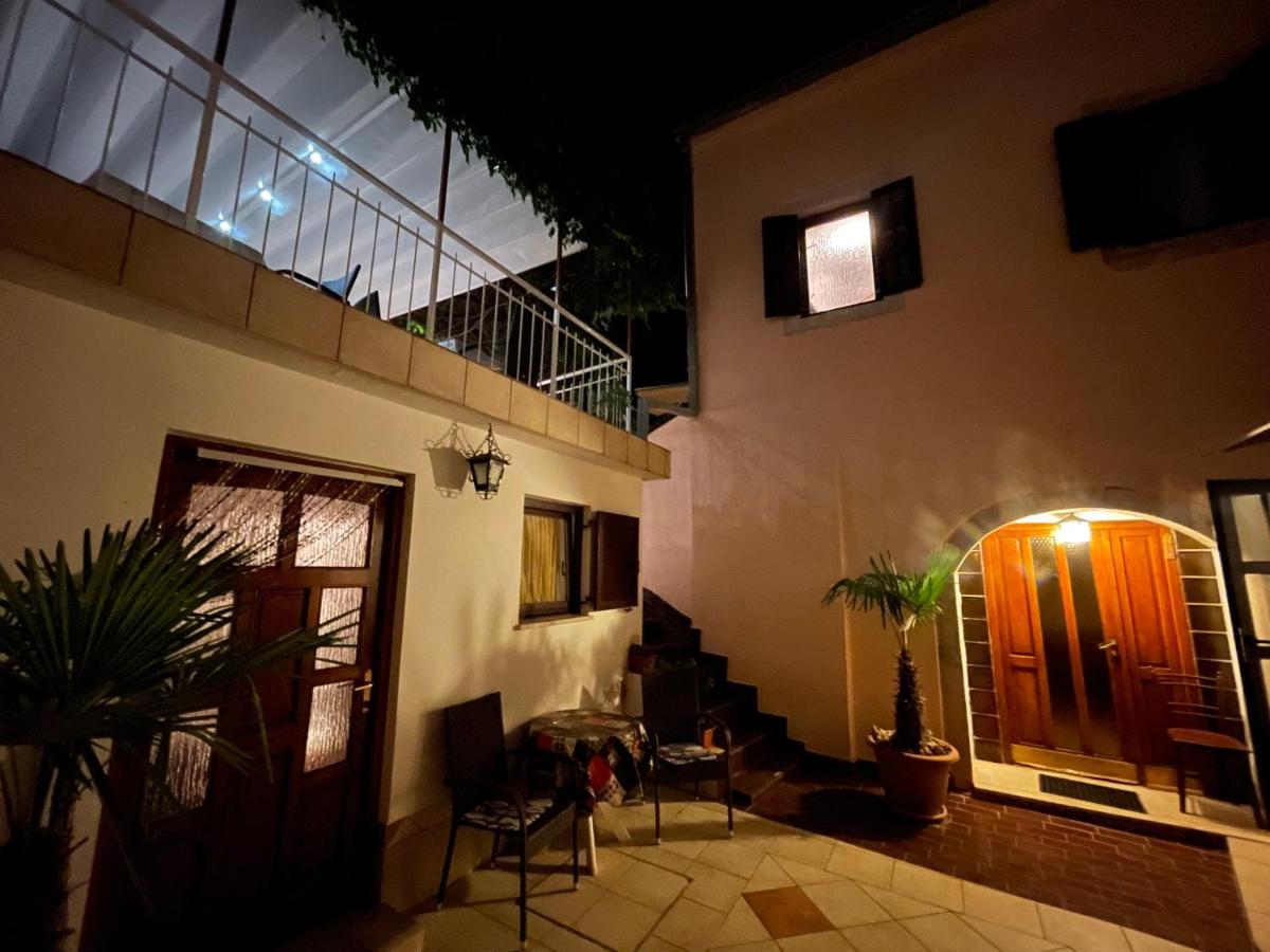 Casa Di Nives Lejlighed Krk Town Eksteriør billede