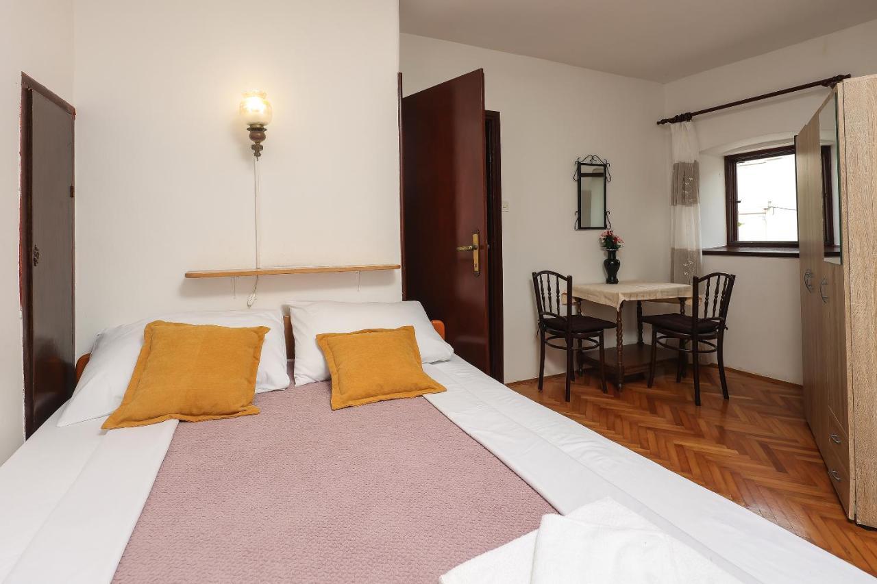 Casa Di Nives Lejlighed Krk Town Eksteriør billede